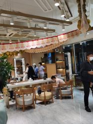 -一東造型烫发染发