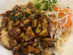 -鼓楼吃面·肉啃肉(南锣鼓巷店)