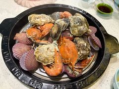 -巧克力渔家.小船海鲜胶东菜(万平口店)