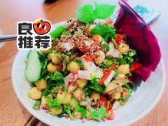 藜麦鹰嘴豆沙拉-ELI FALAFEL Lebanese&Mediterranean黎巴嫩美食(富城路店)
