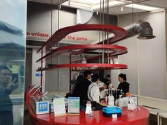 -UNI UNI(环亚凯瑟琳店)