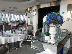 -广州塔卢特斯法国旋转餐厅