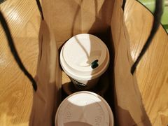 -星巴克臻选(北京银泰店)