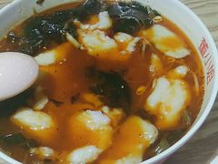 无骨酸菜鱼-董小姐一人一份酸菜鱼(新时代商业街店)