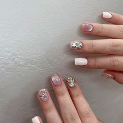 -悦指间美甲美睫