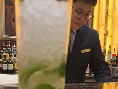 -龙虾酒吧扒房(宁波香格里拉店)