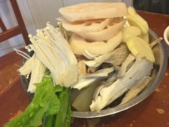 -佘记全家福芋儿鸡(向阳街总店)