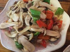 -小锅巴纳西餐厅