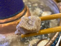 -毛辣果·贵州红酸汤牛肉火锅(西单店)