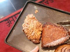 -Salon de The de Joel Robuchon(外滩18号店)
