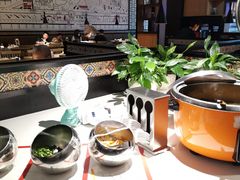 自助取餐区-李子坝梁山鸡(北碚万达五鸡哥店)