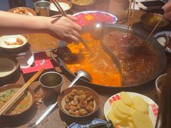 -萍姐火锅·公路夜市(武汉首店)