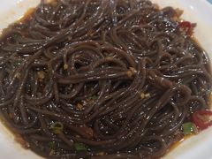 酸辣蕨根粉-马尔龙新疆饭店·清真(长青路店)