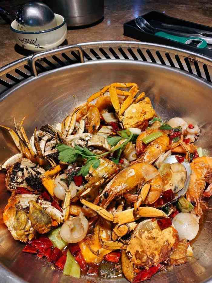 七欣天品蟹轩(一二八纪念路店)-"一个月一次的聚餐活动,看了看万达