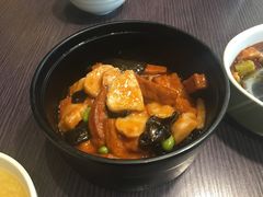 -孙家外婆•长春地标美食新名片(吾悦广场店)