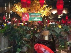 大堂-老滇山寨•云南特色菜•地方菜•民族风情歌舞表演(金碧店)