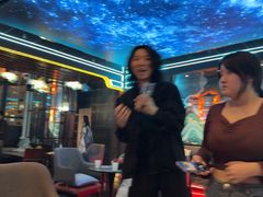 -屋有岛沉浸游戏旗舰店(中山公园店)