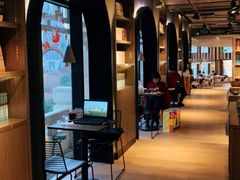 -光海书局(南京东路第一百货店)
