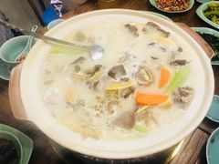 牦牛珍宝锅-后院犇牛主题餐厅(云岗店)