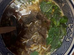 云南牛肉米线-蜗牛小馆醉乡民谣云南菜(惠新西里店)