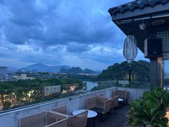 -悦吧·360°全景天台酒吧(象山店)
