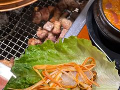 -肉甲韩国木炭烤肉(新壹街1店)
