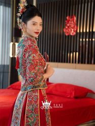 点击看大图 -艾拉·女王婚纱礼服馆
