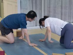 -爱尔乐美孕产瑜伽·普拉提