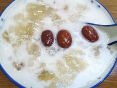 桃胶银耳西米露-一心甜汤(丹凤街店)