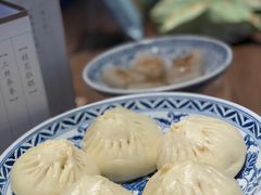 -梅龙镇广场
