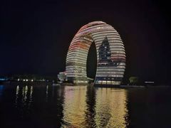 -湖州太湖旅游度假区-月亮广场