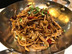 干锅笋尖腊肉-国味壹号·精品湘菜·宴请佳选(新天地店)