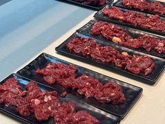 -牛里牛气· 榴莲海鲜鲜牛肉自助火锅·烤肉(横岗店)