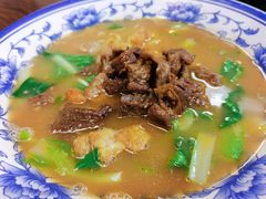 -何太太馄饨面铺(大浒东苑店)