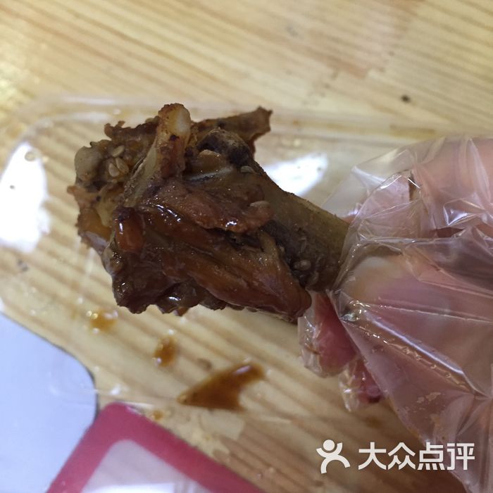 小翔麻辣串鸡骨棒