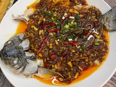 油浸鱼-羊子两室一厅(八一广场店)