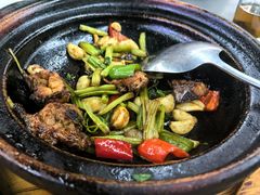 -大头唛·啫鸡煲.粤菜.专门店(289艺术园区店)