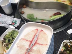 -江小渔鲜鱼火锅(西二道街店)
