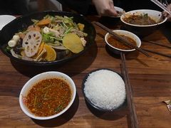 -万记麻辣烫国展总店