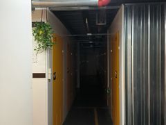 -安东易迷你自助仓储寄存仓库(顾戴路店)