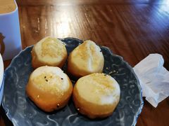 虾仁生煎（25年坚持手工制作）-鑫震源·苏式大虾生煎(山塘街店)