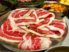 -草家酱蟹炭火烤肉店(珲春南路一店)
