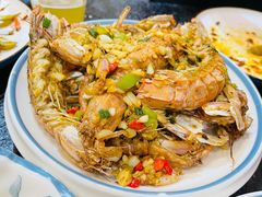 赖尿虾有膏-三妹小龙虾·黄油蟹(华侨城总店)