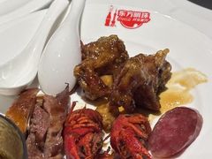 -东方明珠·可口可乐欢乐餐厅
