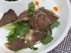 -严三毛口味虾·小严同学的店(曙光路直营店)