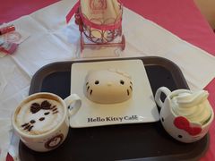 -Hello Kitty Cafe(弘大店)
