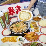 点吧点儿螺狮粉配豆汁儿！！香臭香臭的