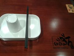 餐具摆设-有位虾匠·香辣蟹·小龙虾(李村店)