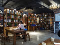 大堂-小板凳·锦州烧烤(高新区店)