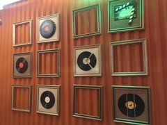 -音皇乐友汇量贩式KTV